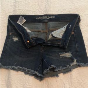 American Eagle Outfitters - Midi Shorts Size 8